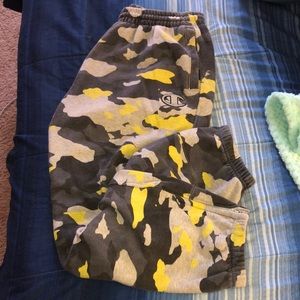 Great condition, dope yellow camo Champion joggers